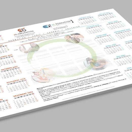 Création de calendrier sous-main by Graficjooz, Graphiste à Carpentras en Vaucluse